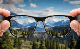 optica-en-bucaramanga-santander-gafas-para-todos-gafas-de-sol-gafas-graduadas-lentes-progresivos-lentes-monofocales-examen-visual